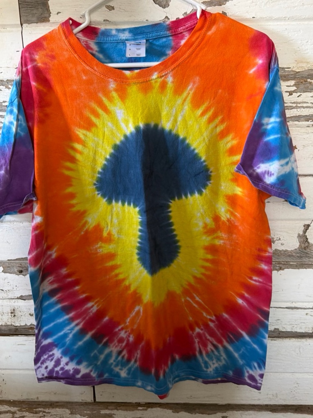 Unbranded Women's Tie-Dye Short Sleeve Tee with Blue Mushroom Graphic